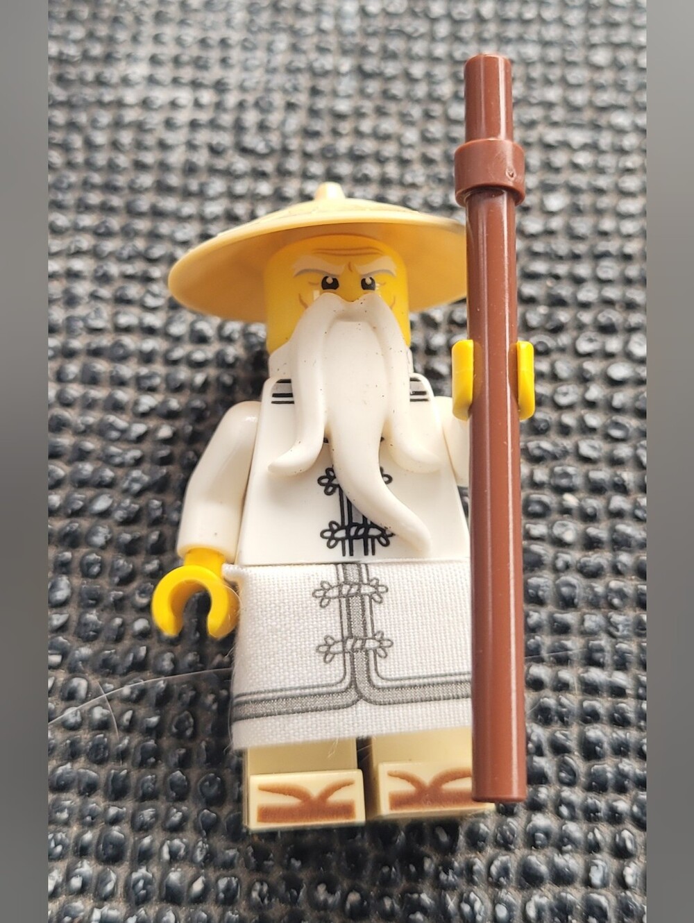 Lego Sensei Wu njo315 - White Robe, Zori Sandals, Lego Set Not Included